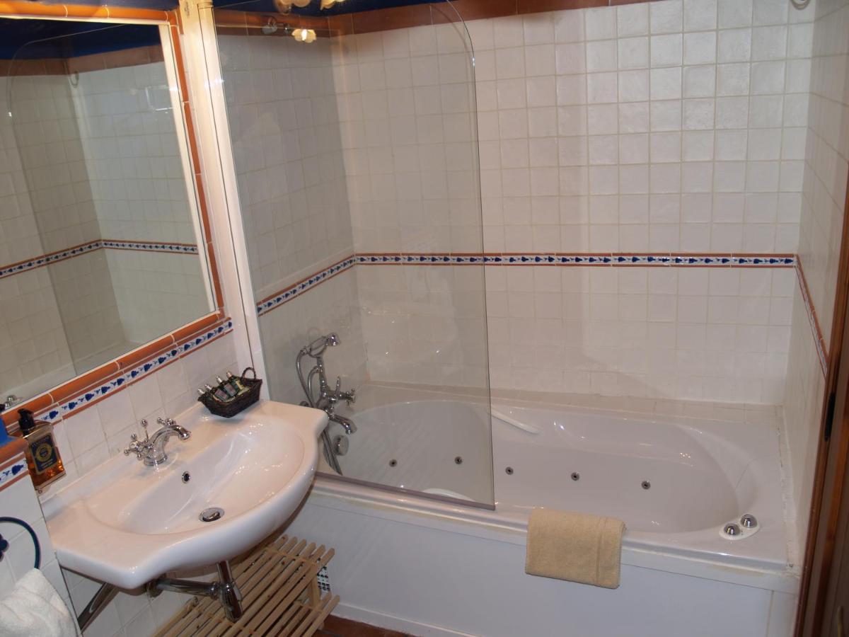 Saika Rural Apartment Manjiron Luaran gambar